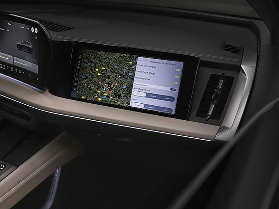 Audi Q4 e-tron 16 of 17