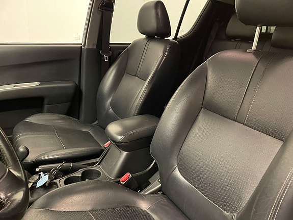 Mitsubishi L200 4 of 5