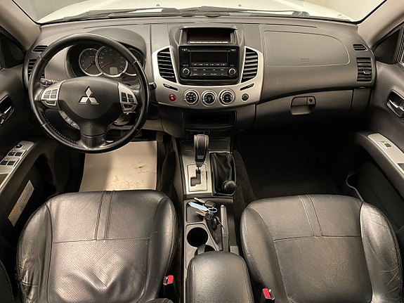Mitsubishi L200 6 of 11