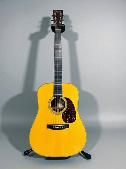 Martin D-28 Marquis Adirondack