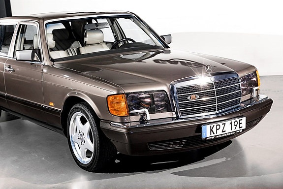 Mercedes-Benz 280 SEL 6 of 27