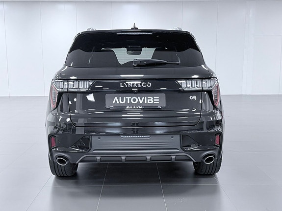 Lynk & Co 01 6 of 30