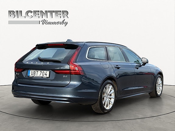 Volvo V90 4 of 18