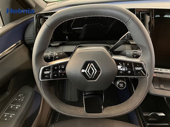 Renault Scenic E-Tech 12 of 20