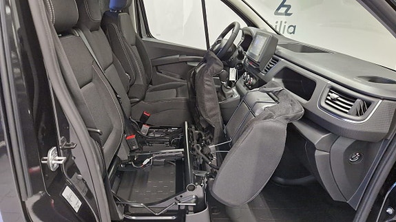 Nissan Primastar 3 of 5