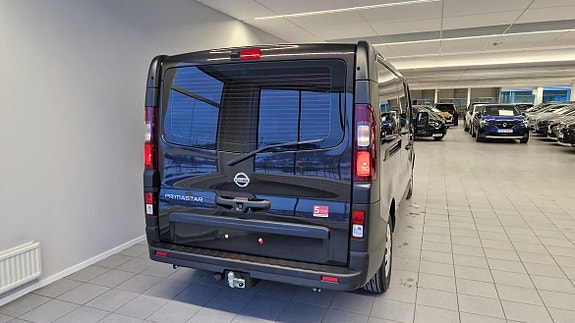 Nissan Primastar 5 of 5