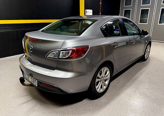 Mazda 3 4 of 21