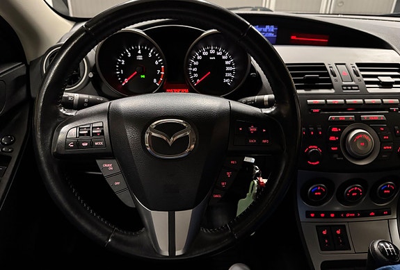 Mazda 3 11 of 21