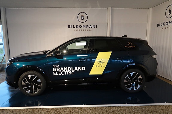 Opel Grandland 3 of 5