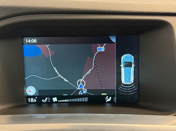 Volvo V60 Cross Country 12 of 13