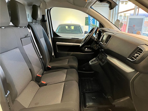 Citroen ë-Jumpy 8 of 10