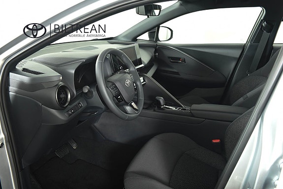 Toyota C-HR 6 of 12
