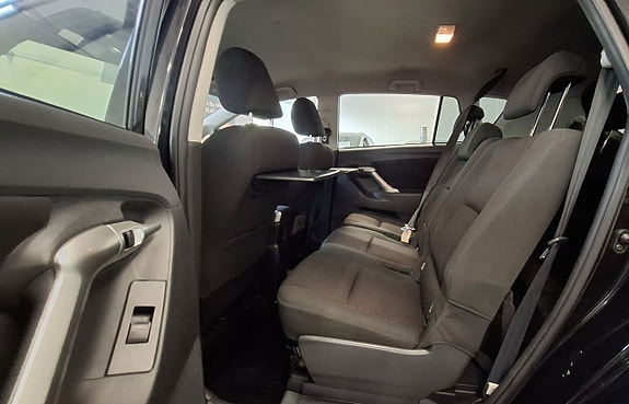 Toyota Verso 16 of 26