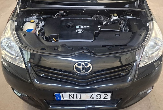 Toyota Verso 17 of 26