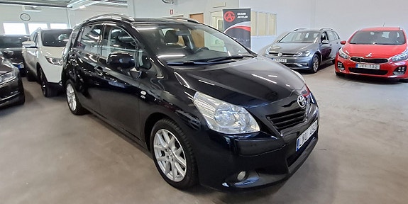 Toyota Verso 3 of 5