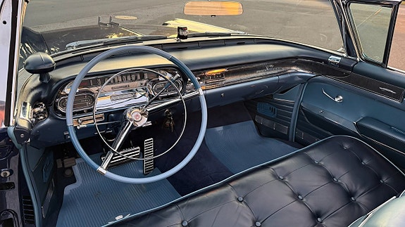 Cadillac Serie 62 21 of 28