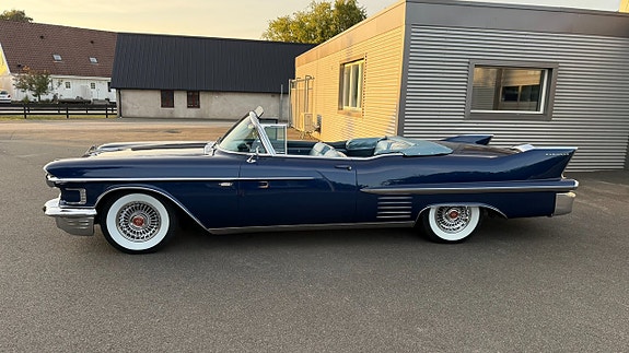 Cadillac Serie 62 3 of 28