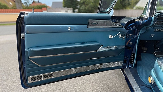 Cadillac Series 62 20 of 27