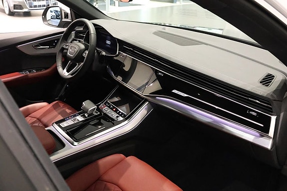 Audi SQ8 15 of 25