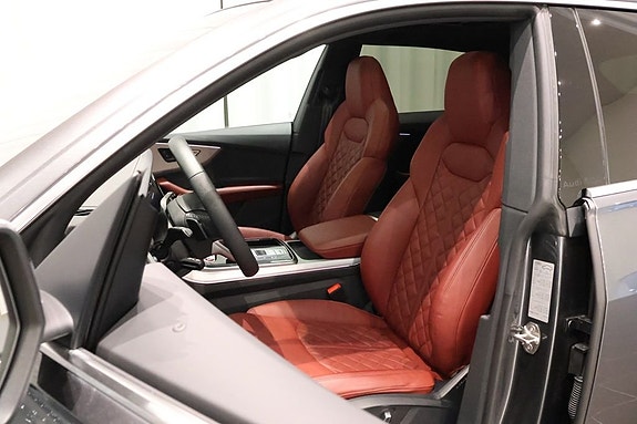 Audi SQ8 9 of 25