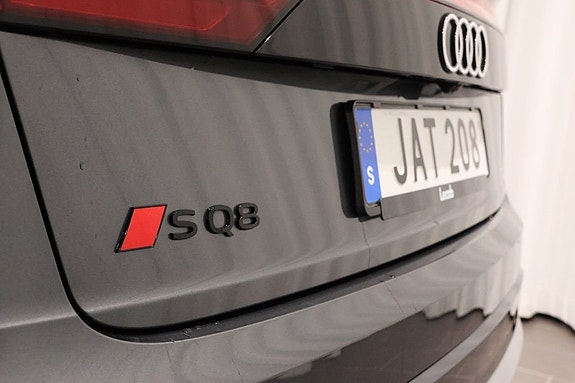 Audi SQ8 8 of 25