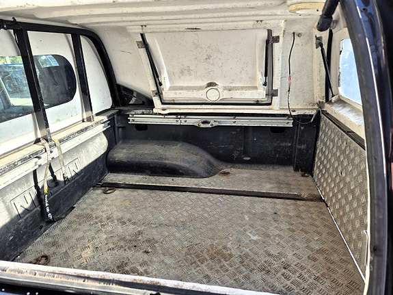 Nissan Navara 13 of 14