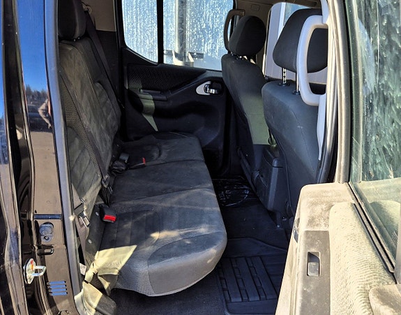 Nissan Navara 11 of 14
