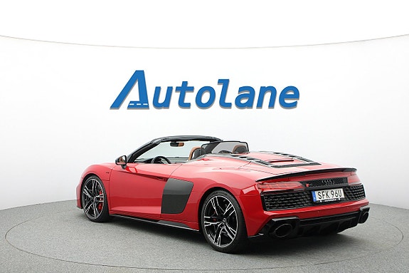 Audi R8 9 of 29