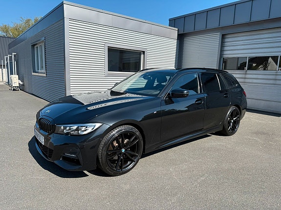 BMW 320 11 of 15