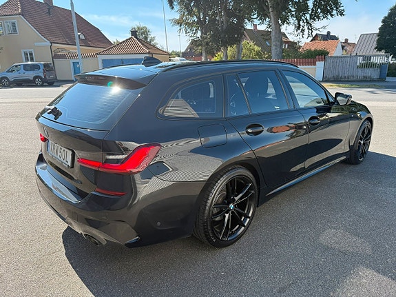 BMW 320 7 of 15