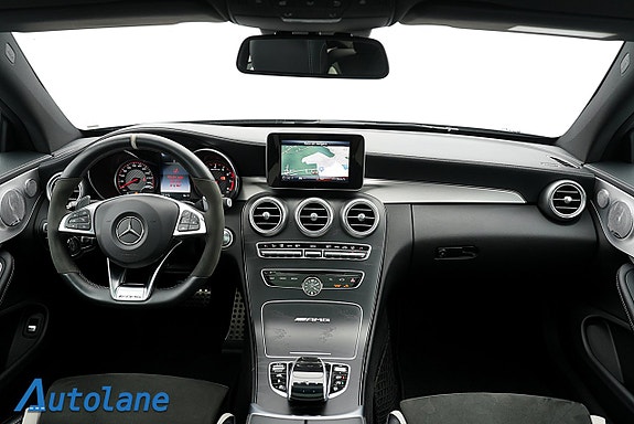 Mercedes-Benz C63 19 of 28