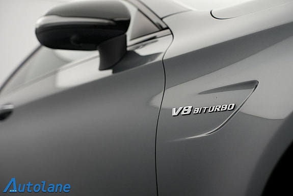 Mercedes-Benz C63 14 of 30