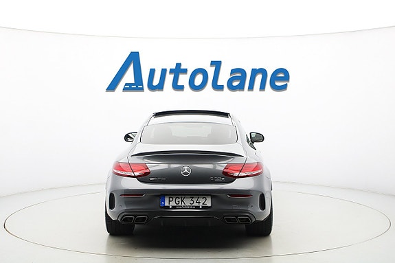 Mercedes-Benz C63 7 of 28
