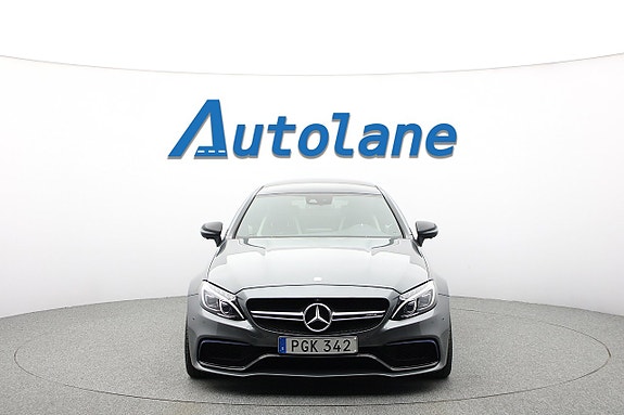 Mercedes-Benz C63 3 of 30