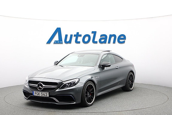 Mercedes-Benz C63 4 of 30
