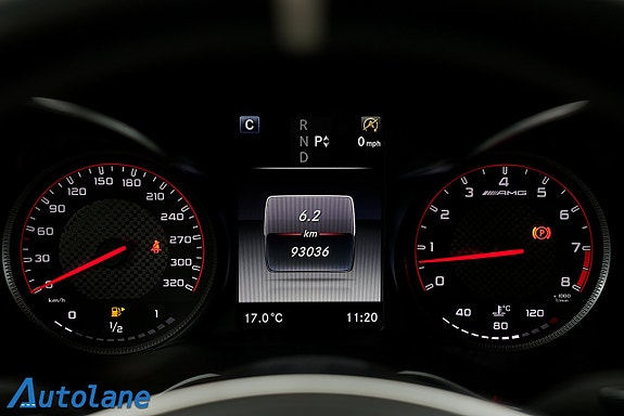 Mercedes-Benz C63 28 of 30