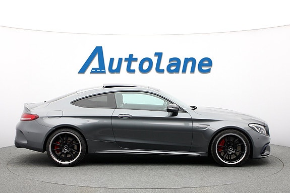 Mercedes-Benz C63 9 of 30