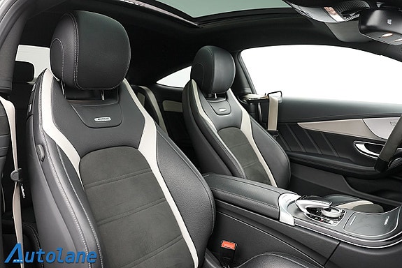Mercedes-Benz C63 20 of 30