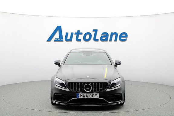 Mercedes-Benz C63 3 of 26