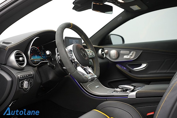Mercedes-Benz C63 12 of 26