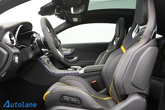 Mercedes-Benz C63 15 of 26