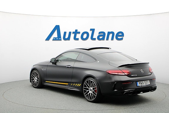 Mercedes-Benz C63 6 of 26