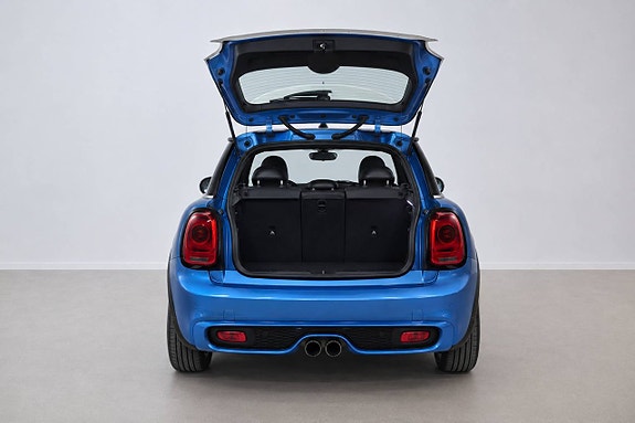 MINI Cooper S 7 of 27