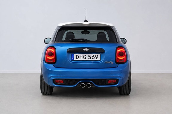 MINI Cooper S 6 of 27