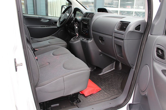 Peugeot Expert 11 of 17