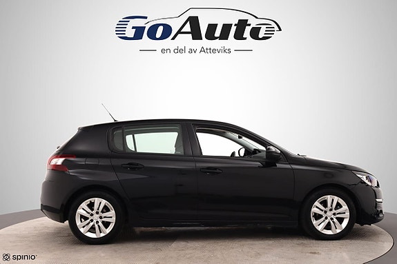 Peugeot 308 2 of 5