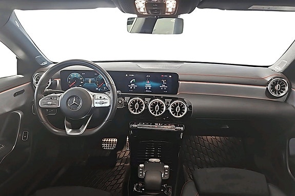Mercedes-Benz CLA250 e 8 of 12