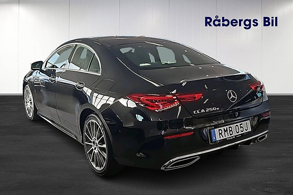 Mercedes-Benz CLA250 e 3 of 5