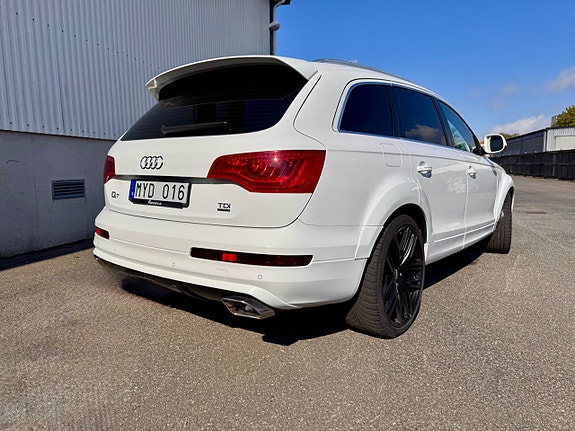 Audi Q7 15 of 19