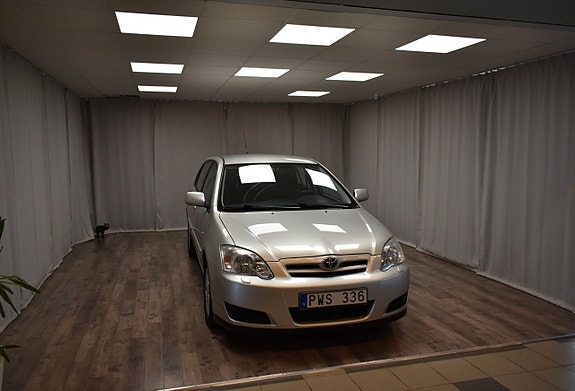 Toyota Corolla 9 of 19